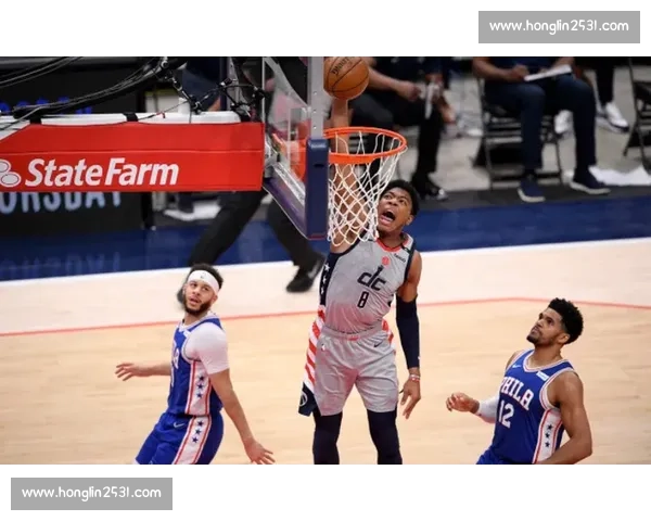 三人篮球快速发展与战术创新对现代竞技体育的影响分析